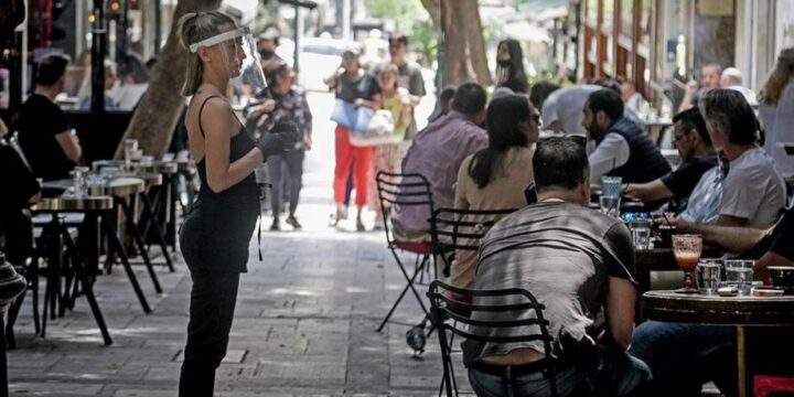 Άρση Μέτρων: Καταργείται Το Όριο Των 6 Ατόμων Ανά Τραπέζι Σε Καφέ Και Εστιατόρια