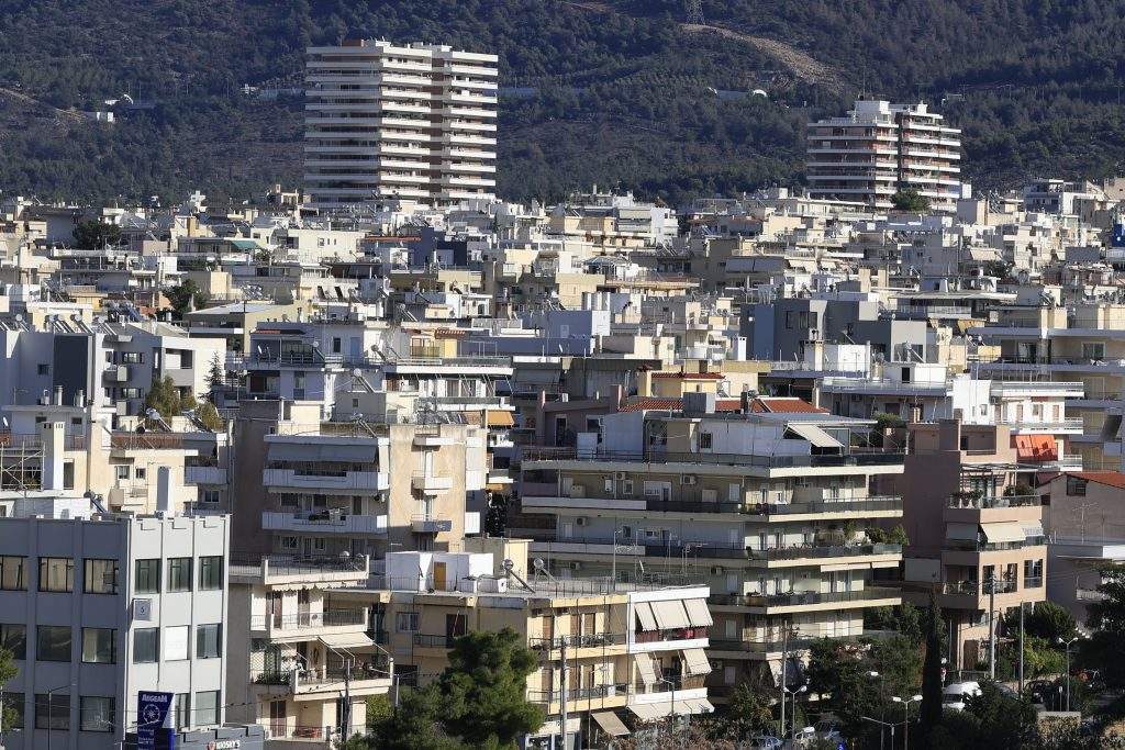 Ακίνητα: Χιλιάδες ιδιοκτήτες χαμένοι στις ψηφιακές πλατφόρμες και τα δύσκολα συμβόλαια